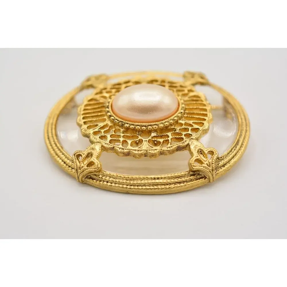1928 Vintage Clear Lucite Pearl Pin Brooch Oval Antiqued Gold Chunky 1980s BinAL